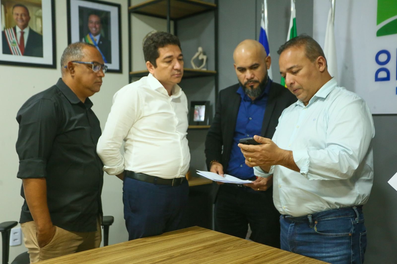 Fred Campos firma parceria para eliminar lixões em Paço do Lumiar