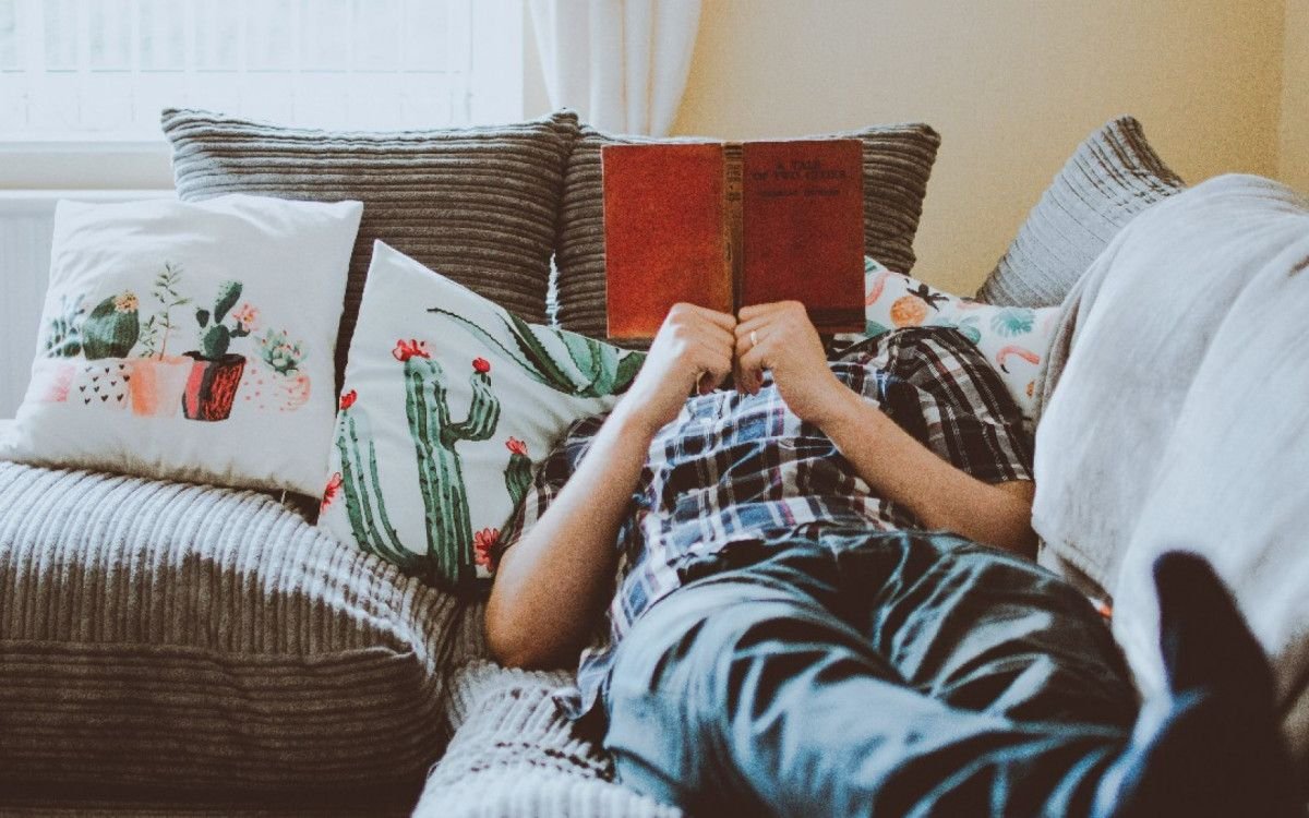 Da folia para os livros: como estudantes de São Luís estão retomando os estudos após o Carnaval