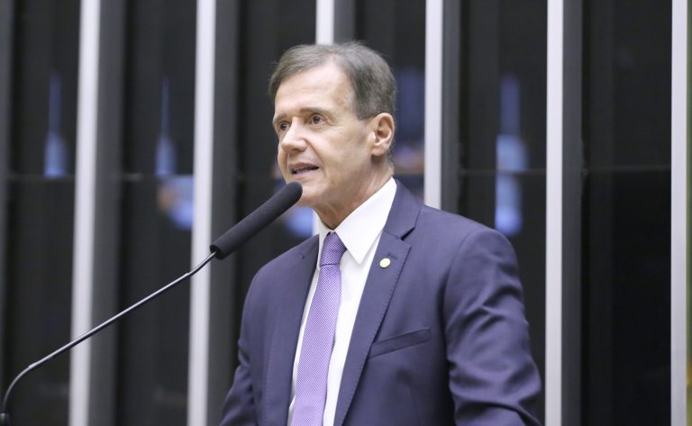 Relatório de Aluisio aprova isenção de IR para profissionais de segurança