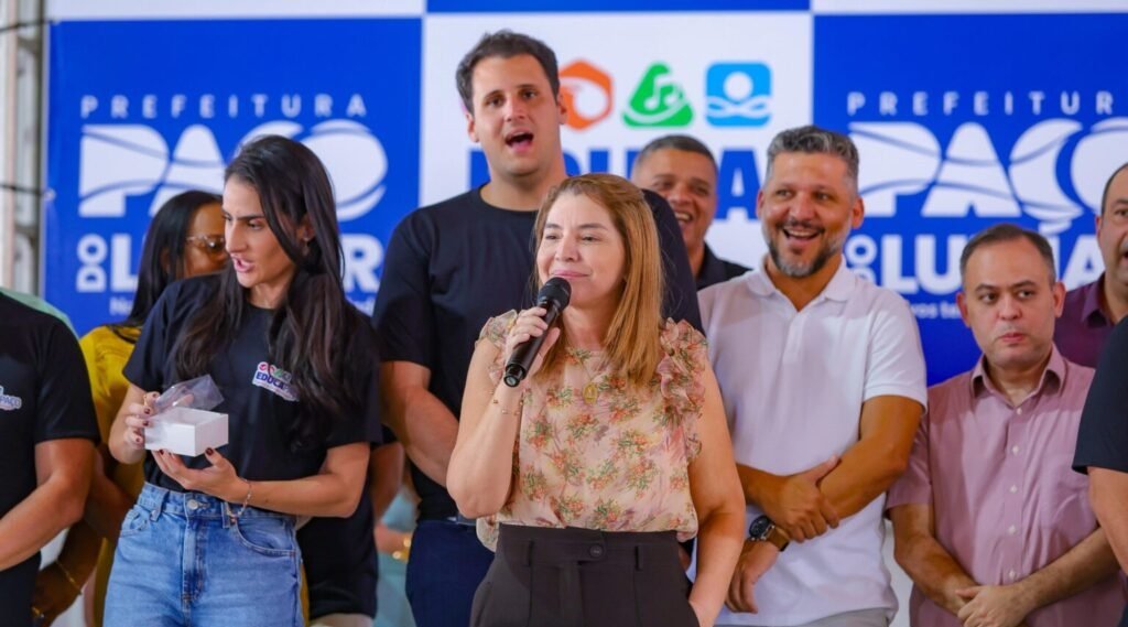 Iracema Vale participa da inauguração do núcleo Educa Paço, no clube da Alema