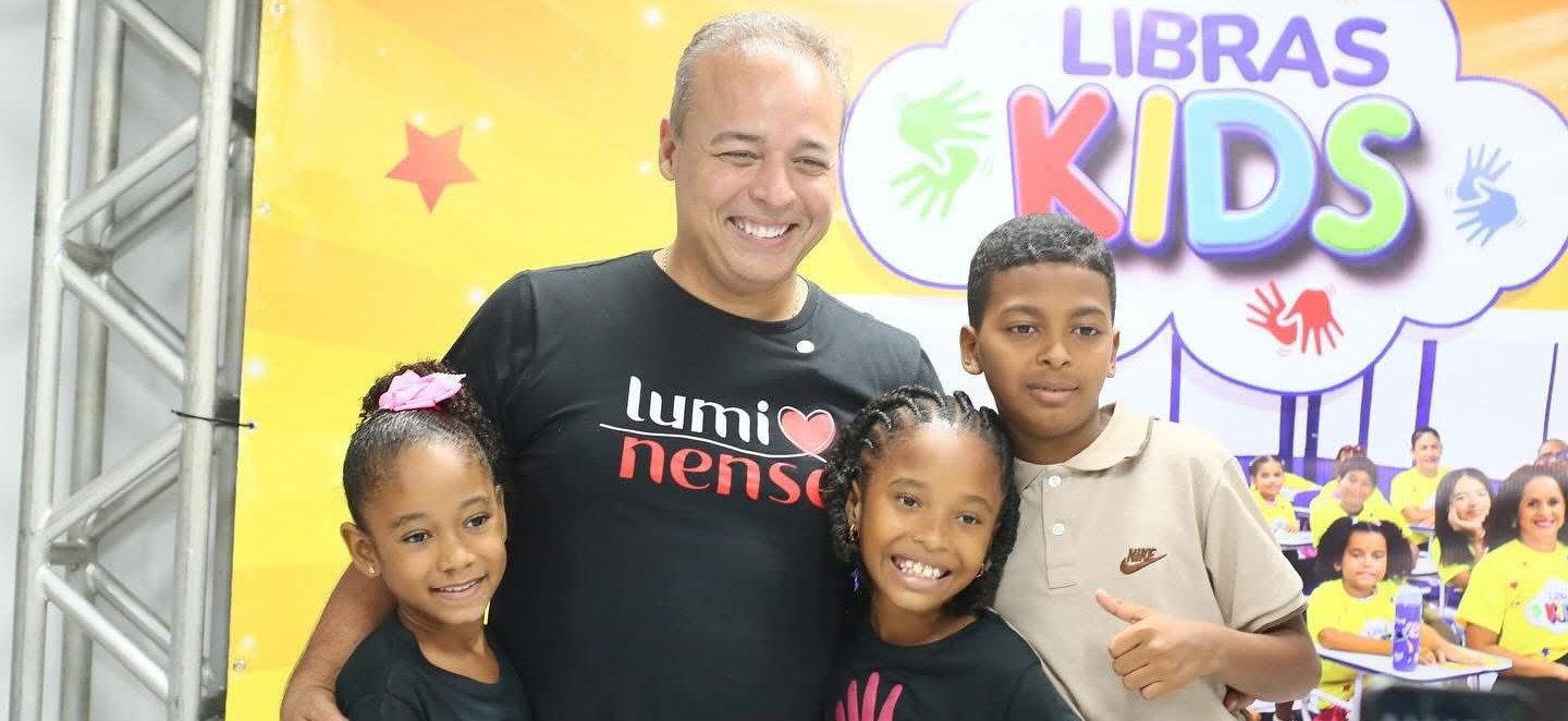 Educação e inclusão: Prefeito Fred Campos realiza formatura da primeira turma do Libras Kids em Paço do Lumiar