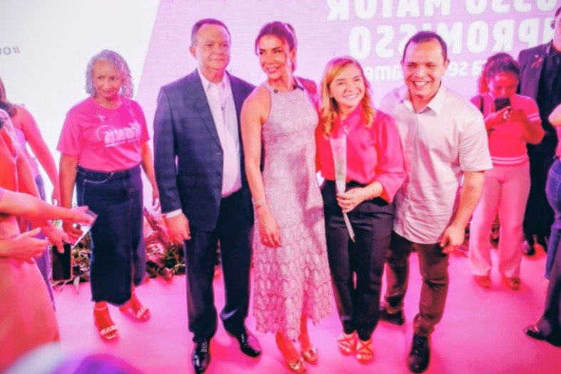 Iracema Vale participa da abertura da campanha Maranhão Rosa