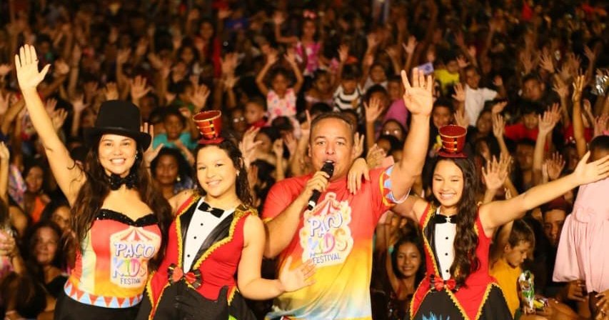 Paço do Lumiar: Prefeito Fred Campos reúne mais de 10 mil pessoas em grande festa das crianças com mais de 70 atrações.