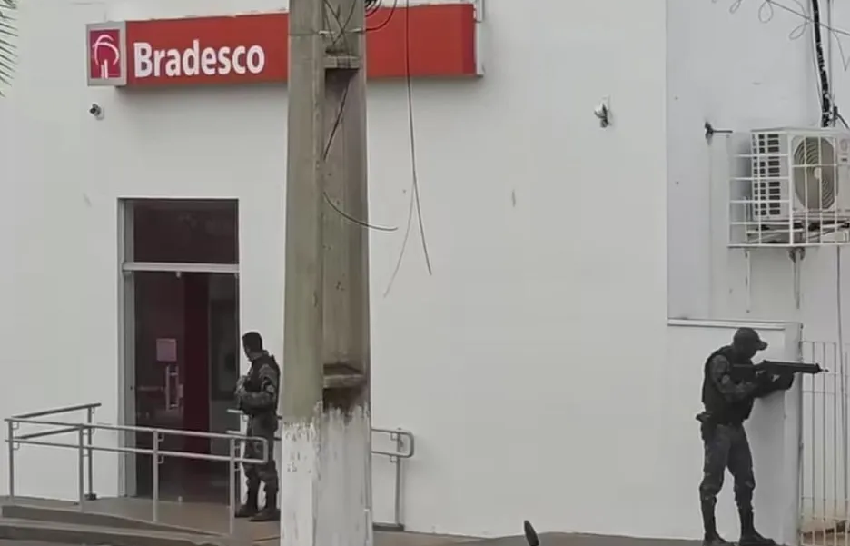 Gerente bancário e filhos ficam reféns de bandidos em tentativa de assalto no Maranhão