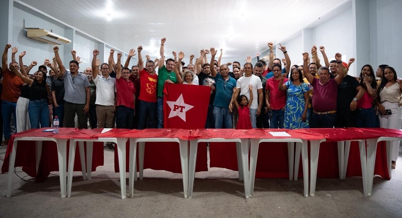 Diálogos pelo Maranhão: Felipe Camarão amplia escuta popular em Santa Luzia