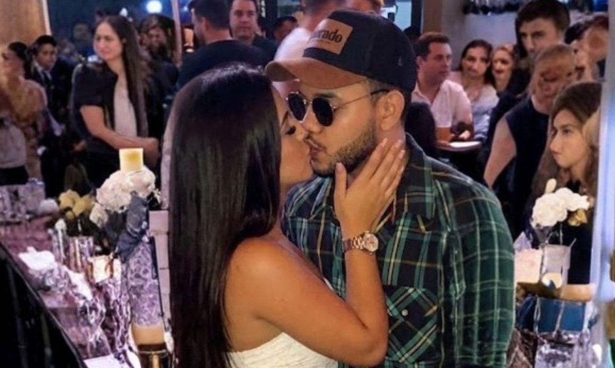 O badalado e vip Lucas Bessa é clicado trocando beijos calientes com modelo em festa