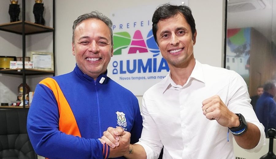 Prefeito Fred Campos continua fazendo história em Paço do Lumiar: alunos da rede municipal vão receber óculos, fardamento e material escolar gratuito.