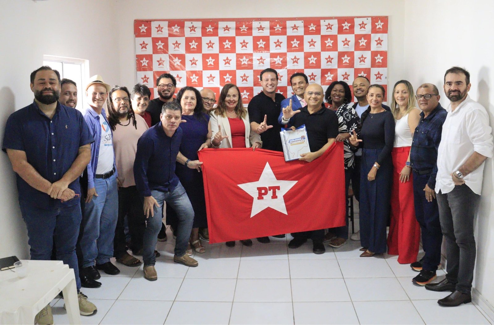 Felipe Camarão monta equipe técnica para trabalhar na construção de Plano de Governo