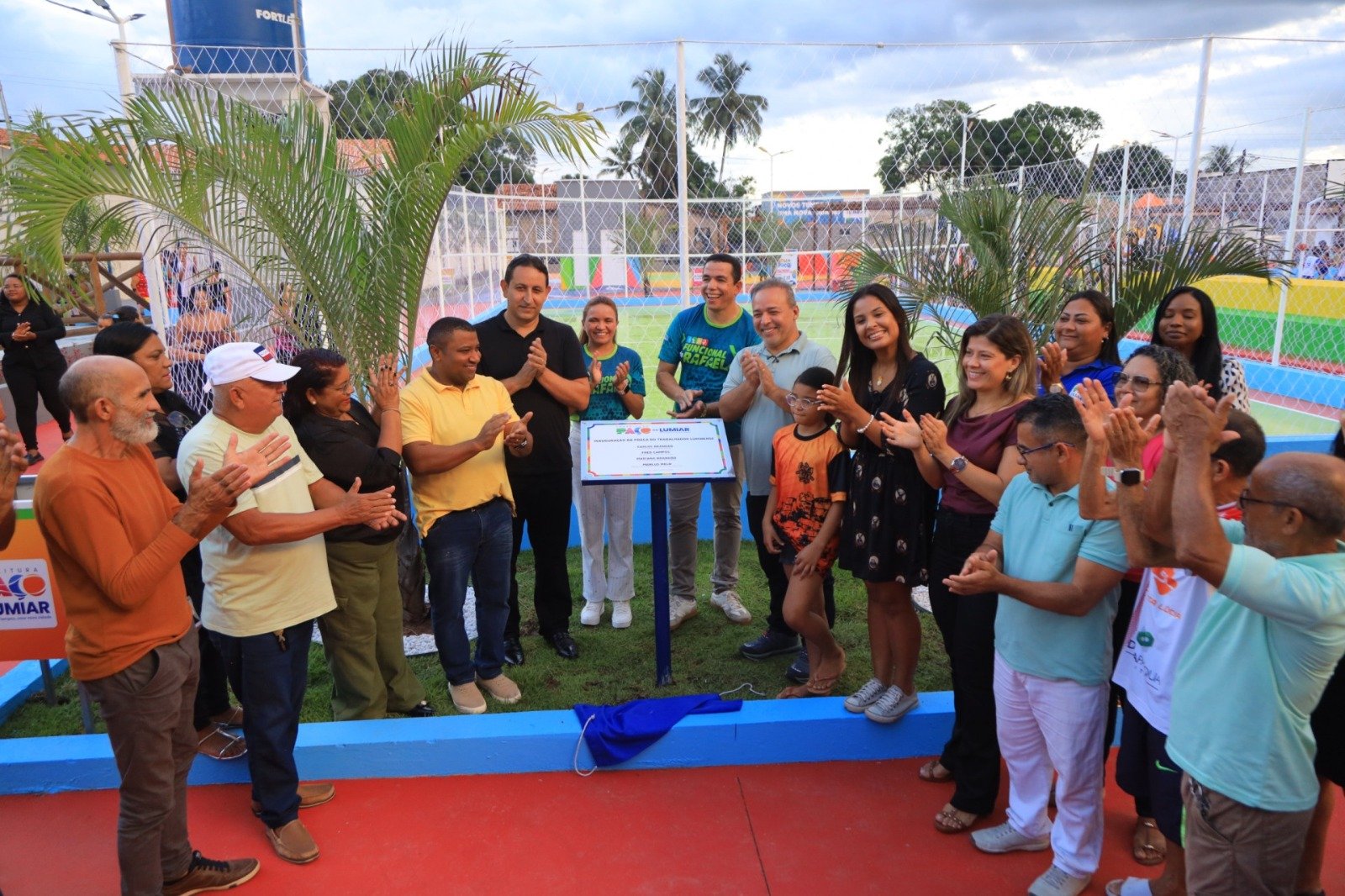 Prefeito Fred Campos inaugura nova Praça do Trabalhador e chega à marca de 19 praças entregues em Paço do Lumiar.