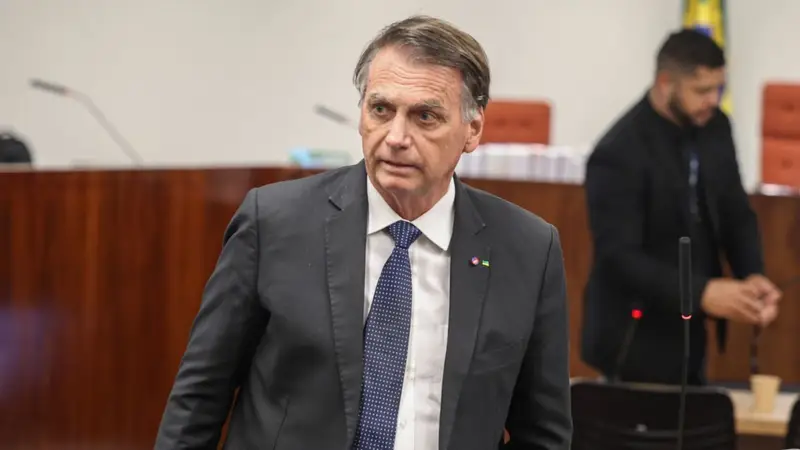 Bolsonaro não lê livros para reduzir pena
