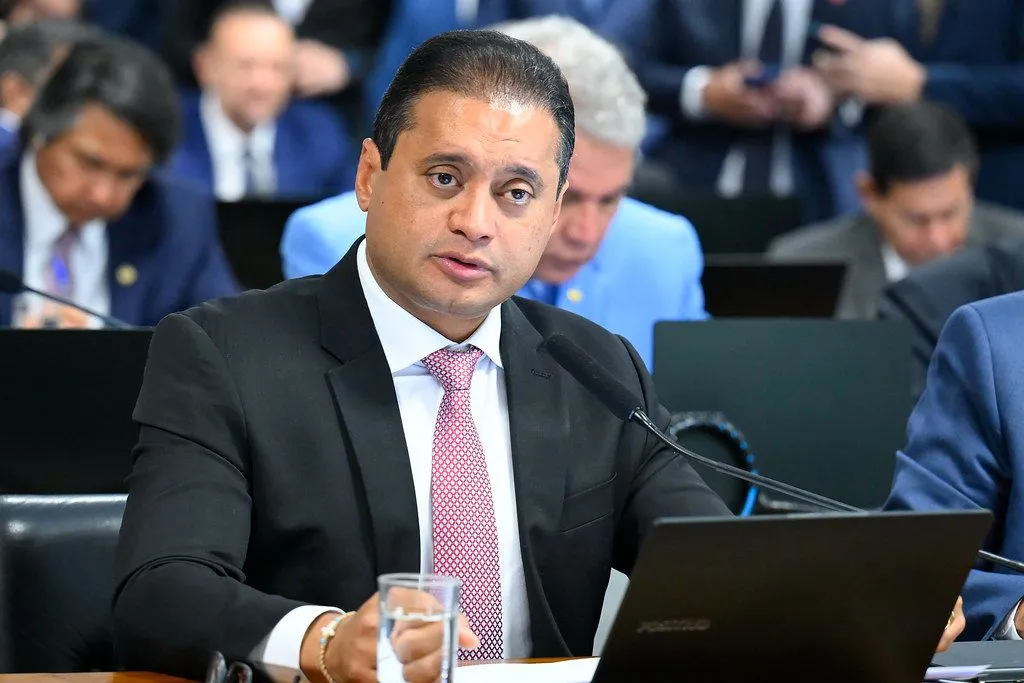 MPE emite parecer favorável ao registro de candidatura de Weverton