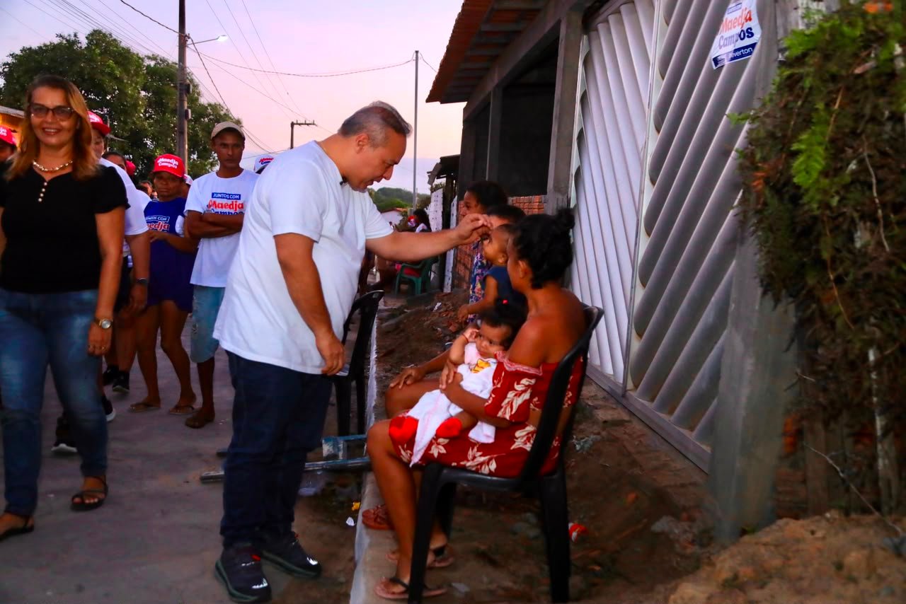 Em um único dia, Prefeito Fred Campos inaugura mais de 10 ruas pavimentadas e amplia obras em Paço do Lumiar.