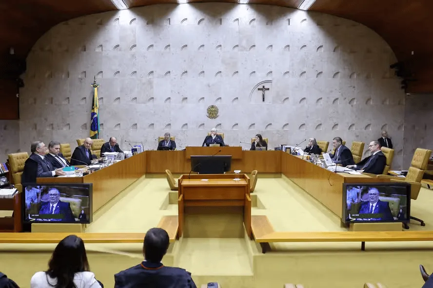 Fachin cancela sessão do STF