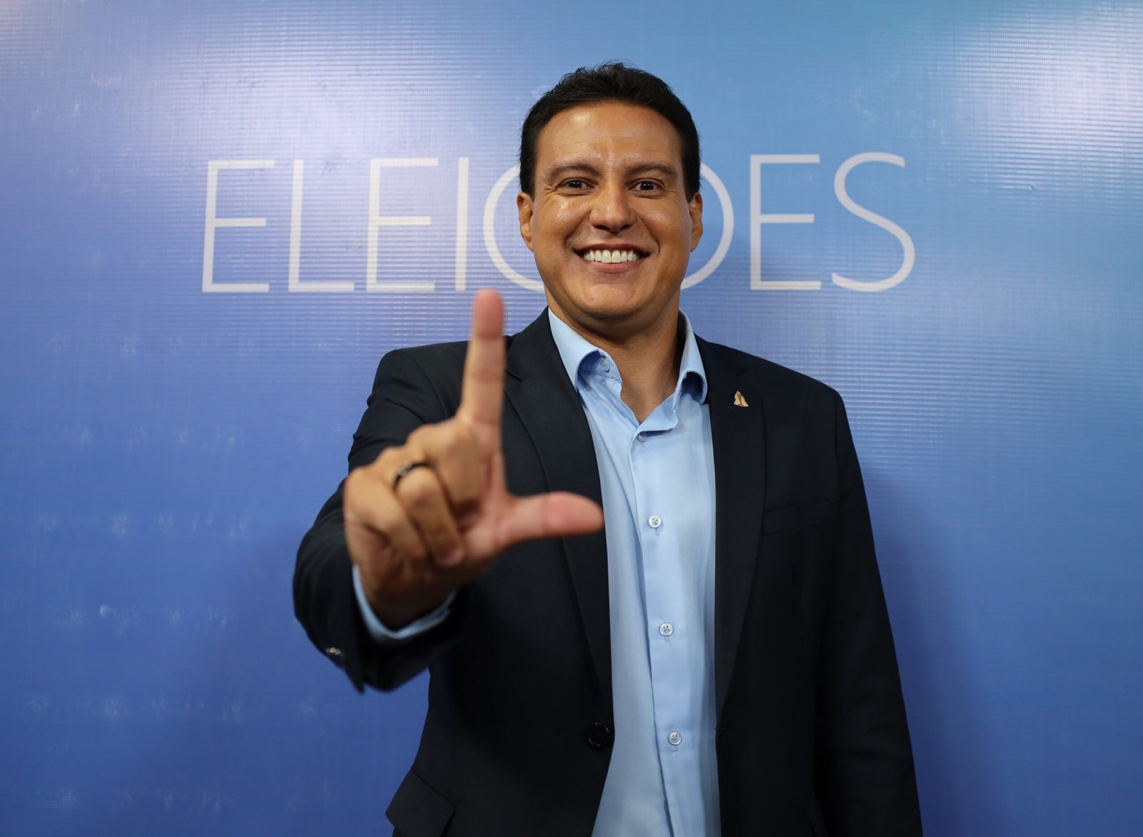Camarão é o grande vencedor do debate e reforça caminho para o segundo turno