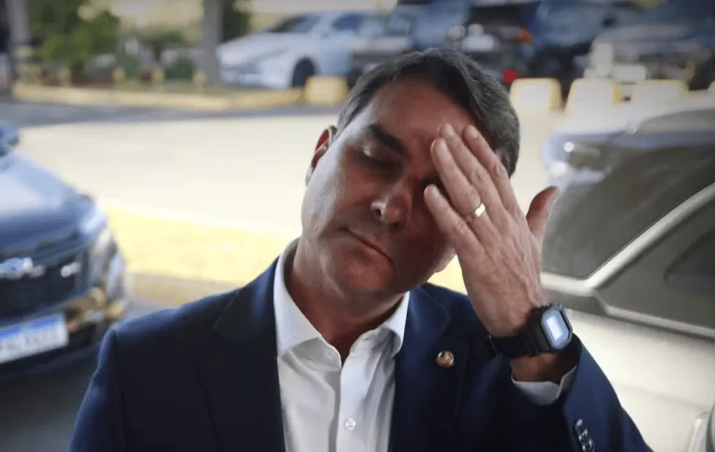 Flávio Bolsonaro vence em apenas cinco dos 217 municípios do Maranhão